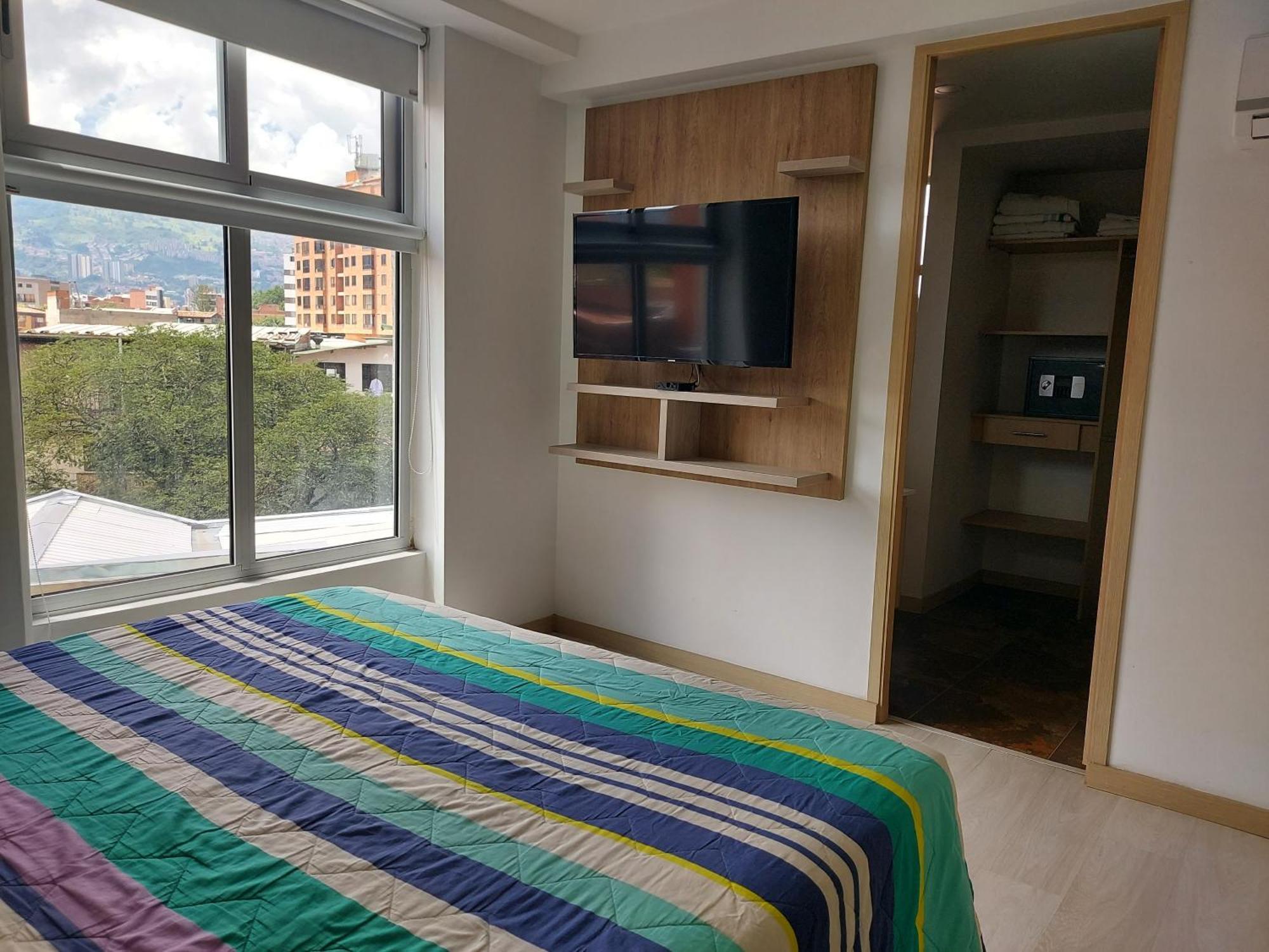 San Peter Apartments Medellín Eksteriør bilde