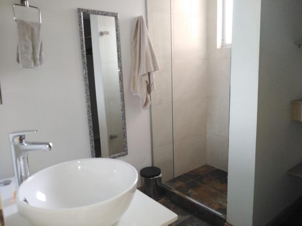 San Peter Apartments Medellín Eksteriør bilde